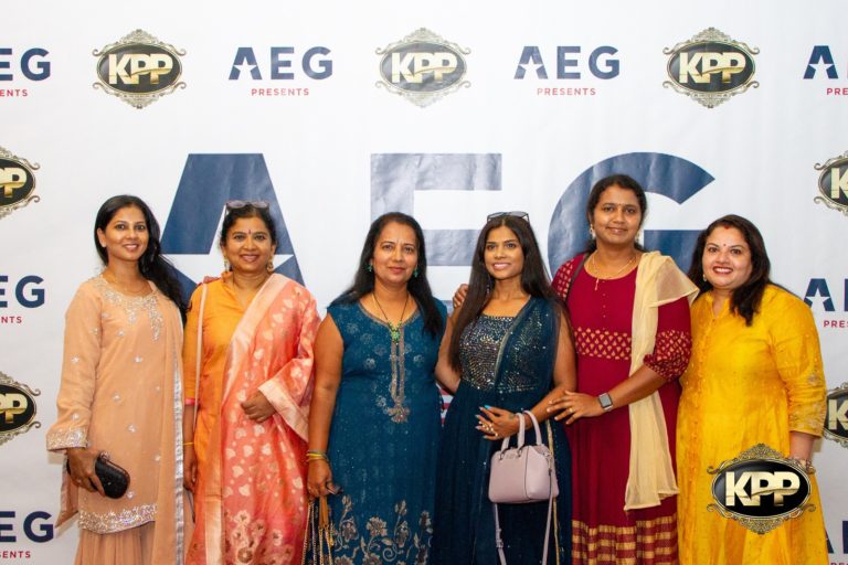 AR Rahman Live In Concert Kash Patel Productions Bollywood US Tour Crowd Straz Center Tampa FL August 6th 2022 066
